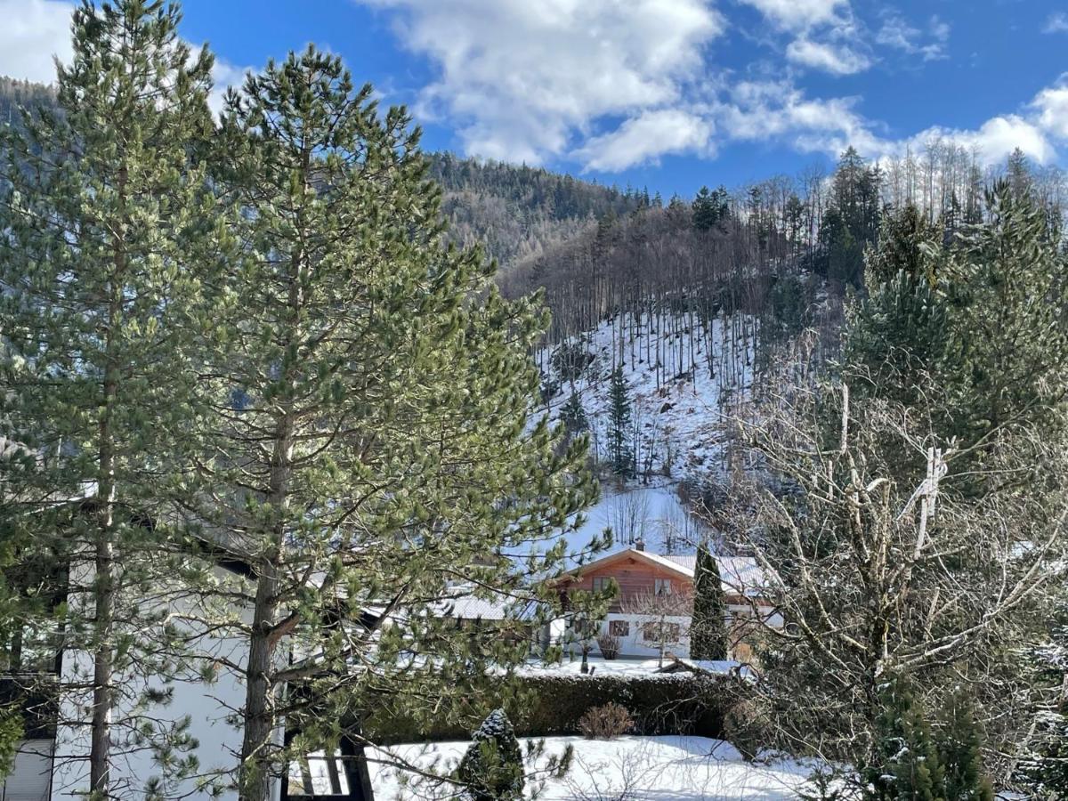 Geraeumiges Domizil Mit Bergblick Und Sauna Oberwoessen Bagian luar foto