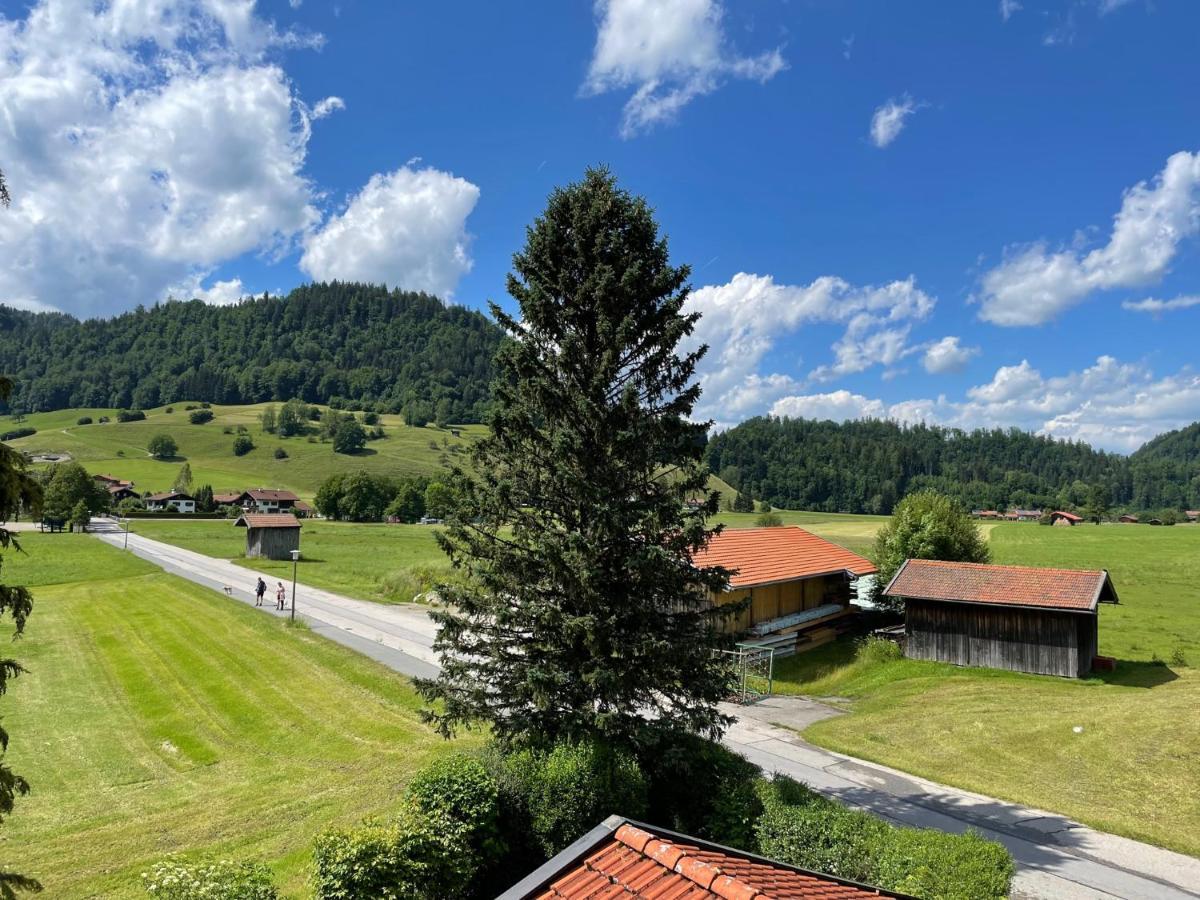 Geraeumiges Domizil Mit Bergblick Und Sauna Oberwoessen Bagian luar foto